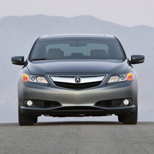 2013 Acura ILX Review (Photo 7 of 23)