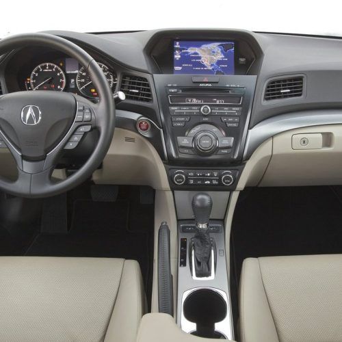 2013 Acura ILX Review (Photo 13 of 23)