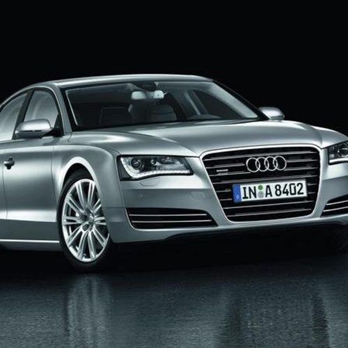 2013 Audi A8 4.0T Price and Review (Photo 6 of 6)