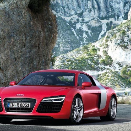 2013 Audi R8 Model Version Review (Photo 7 of 7)