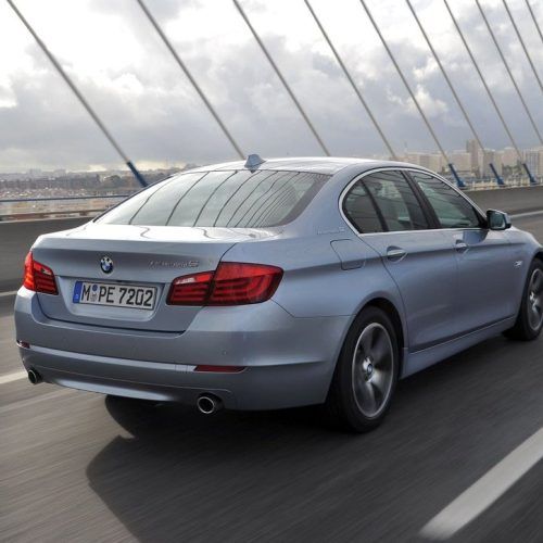 2013 BMW 5 ActiveHybrid Review (Photo 4 of 30)