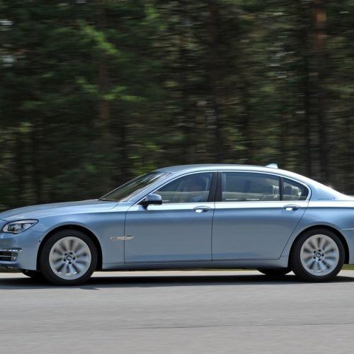 2013 BMW 7 ActiveHybrid Price Review (Photo 14 of 14)