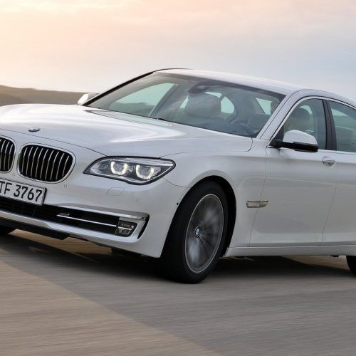 2013 BMW 7-Series Review (Photo 9 of 18)