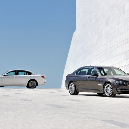 2013 BMW 7-Series Review (Photo 10 of 18)