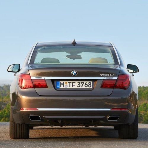 2013 BMW 750Li Price Review (Photo 5 of 18)