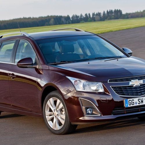 2013 Chevrolet Cruze Station Wagon Review (Photo 1 of 24)