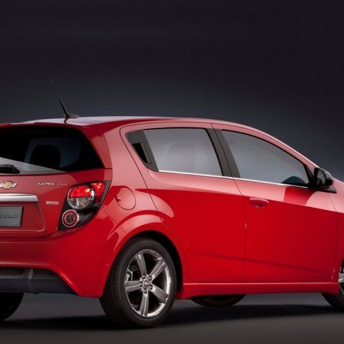 2013 Chevrolet Sonic RS Review (Photo 2 of 27)