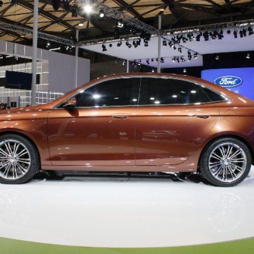 2013 Ford Escort Concept Revealed at China With $17,000 (Photo 1 of 7)