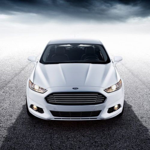 2013 Ford Fusion Review (Photo 9 of 10)