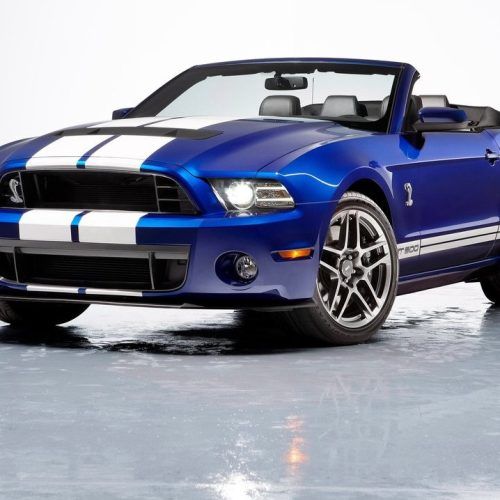 2013 Ford Mustang Shelby GT500 Convertible (Photo 1 of 6)