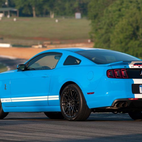 2013 Ford Mustang Shelby GT500 (Photo 32 of 47)