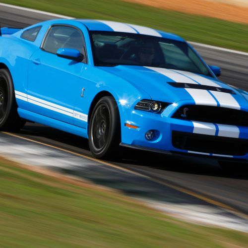 2013 Ford Mustang Shelby GT500 (Photo 38 of 47)