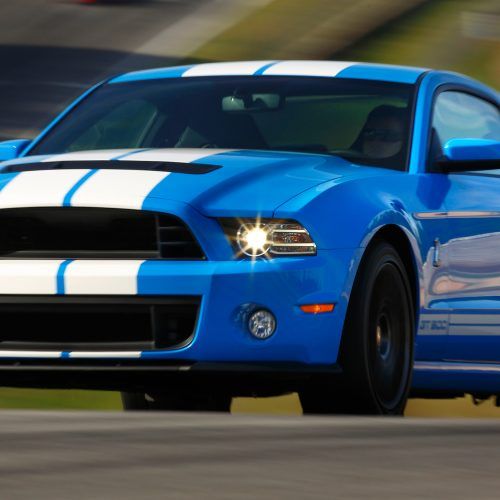 2013 Ford Mustang Shelby GT500 (Photo 41 of 47)