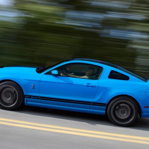 2013 Ford Mustang Shelby GT500 (Photo 16 of 47)