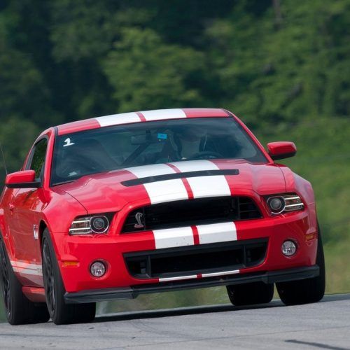 2013 Ford Mustang Shelby GT500 Review (Photo 18 of 27)