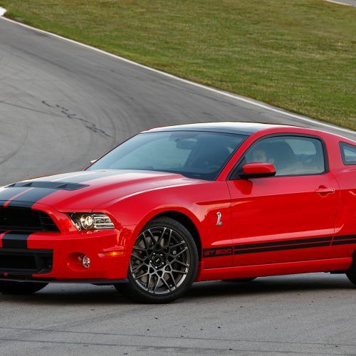 2013 Ford Mustang Shelby GT500 (Photo 44 of 47)