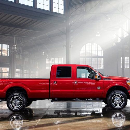 2013 Ford Super Duty Review (Photo 16 of 18)