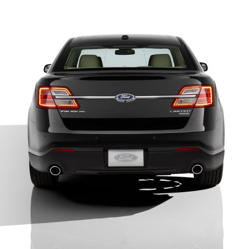 2013 New Ford Taurus  : More Technology Concept (Photo 1 of 12)