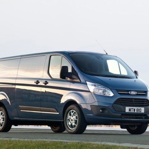 2013 Ford Transit Custom Review and Video (Photo 18 of 19)