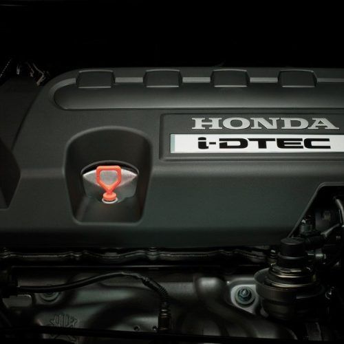 2013 Honda CR-V Review (Photo 2 of 15)