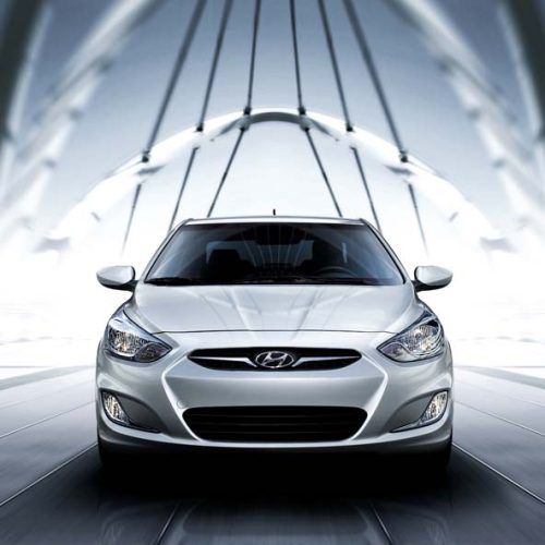 2013 Hyundai Accent Price is $14.545 (Photo 5 of 18)
