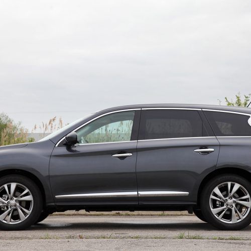 2013 Infiniti JX35 Price and Review (Photo 9 of 12)