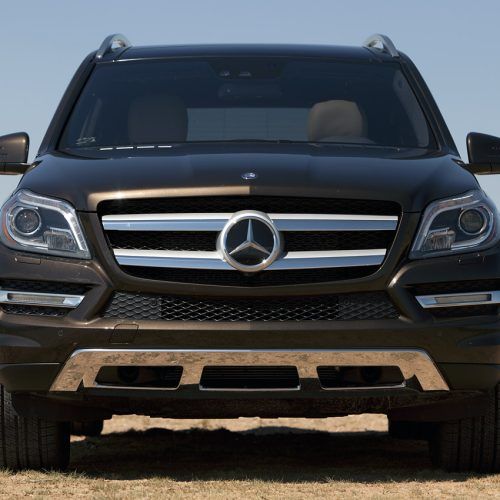 2013 Mercedes-Benz GL450 Price Review (Photo 4 of 13)
