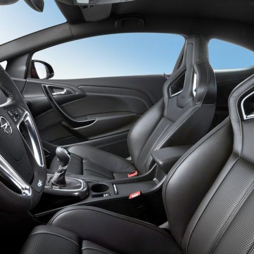2013 Opel Astra OPC Specs, Price, and Review (Photo 13 of 16)