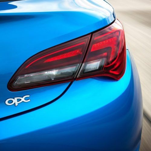 2013 Opel Astra OPC Specs, Price, and Review (Photo 14 of 16)