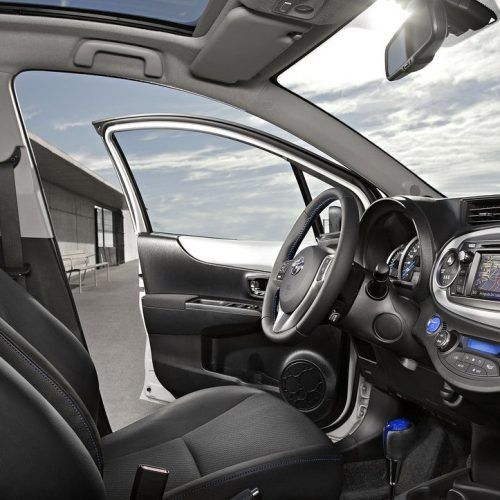 2013 Toyota Yaris Hybrid Concept Review (Photo 3 of 3)