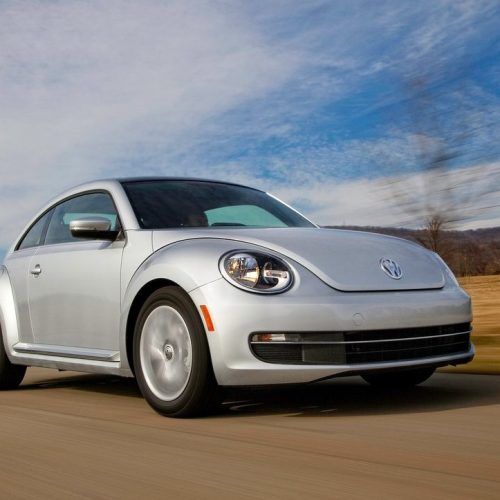 2013 Volkswagen Beetle TDI Review (Photo 6 of 6)