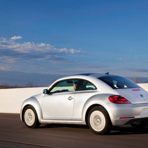 2013 Volkswagen Beetle TDI Review (Photo 5 of 6)