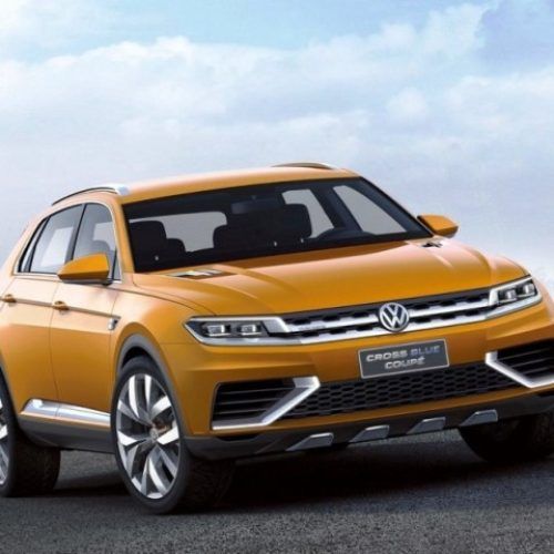 2013 Volkswagen CrossBlue Coupe Concept Review (Photo 7 of 8)