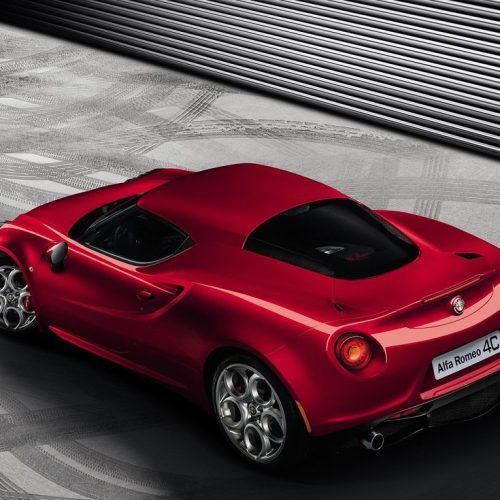 2014 Alfa Romeo 4C Unveils at Geneva Motor Show (Photo 2 of 3)