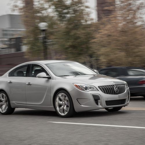2014 Buick Regal (Photo 2 of 30)
