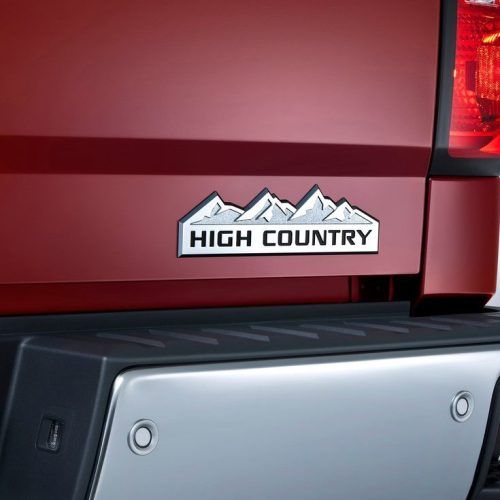 2014 Chevrolet Silverado High Country Review (Photo 1 of 9)