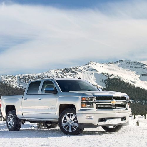 2014 Chevrolet Silverado High Country Review (Photo 7 of 9)
