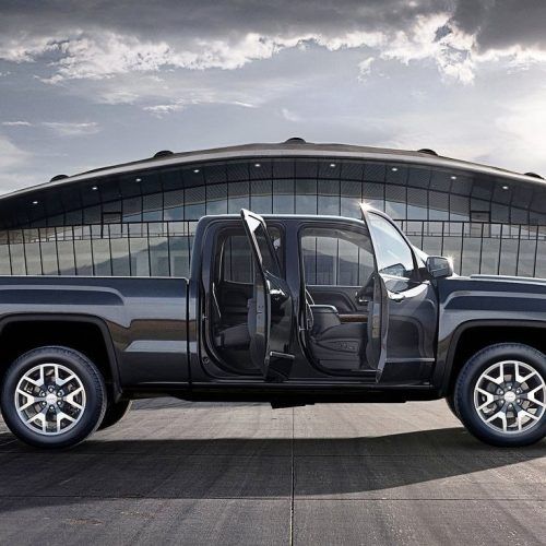 2014 GMC Sierra Price Review (Photo 6 of 8)
