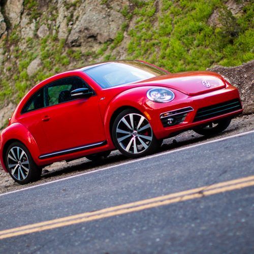 2014 Volkswagen Beetle R-Line (Photo 8 of 13)