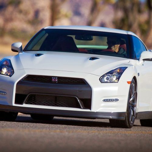 2014 Nissan GT-R Price Review (Photo 5 of 6)