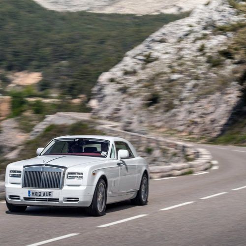 Rolls-Royce Phantom Coupe (2014) (Photo 6 of 7)