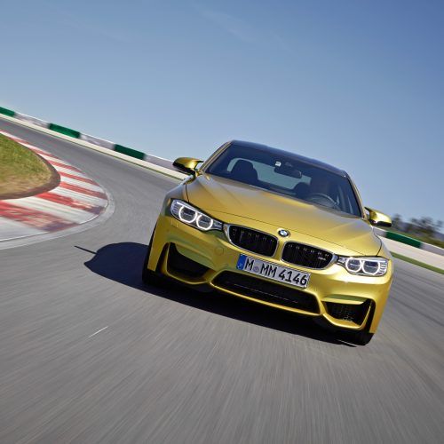 2015 BMW M4 Coupe (Photo 17 of 41)