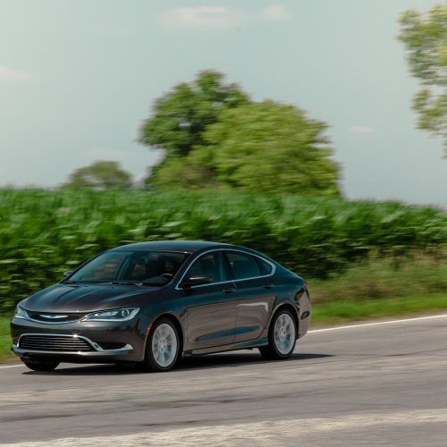 2015 Chrysler 200 Limited (Photo 17 of 19)