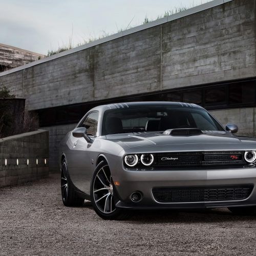 2015 Dodge Charger (Photo 19 of 39)
