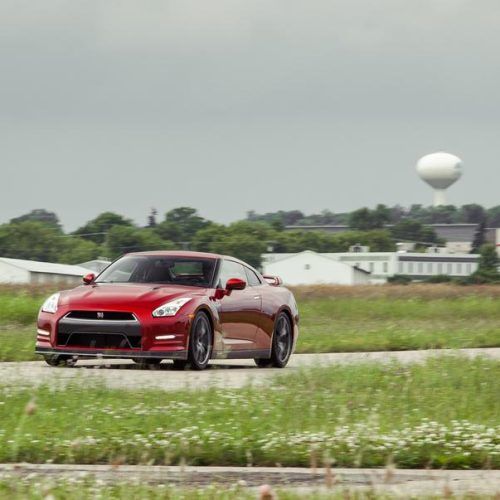 2015 Nissan GT-R (Photo 16 of 25)