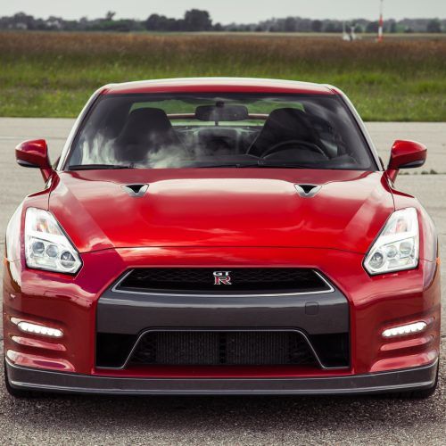 2015 Nissan GT-R (Photo 4 of 25)