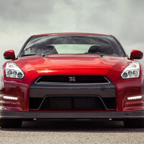 2015 Nissan GT-R (Photo 3 of 25)