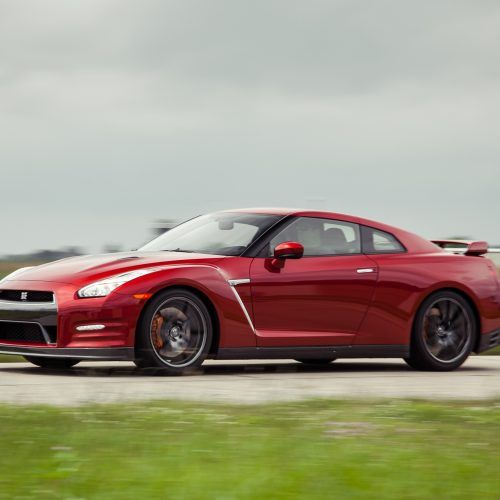 2015 Nissan GT-R (Photo 24 of 25)