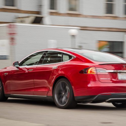 2015 Tesla Model S P85D (Photo 2 of 37)