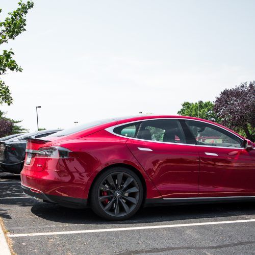 2015 Tesla Model S P85D (Photo 5 of 37)